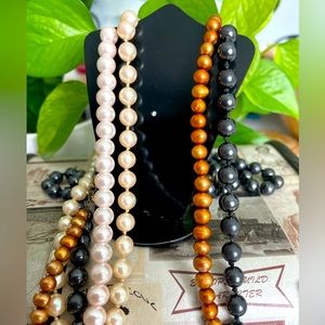 4 heavy pearls women’s necklaces white brown cream gray color shiny elegant